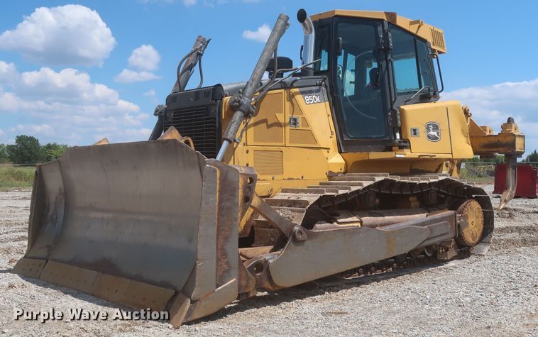 image for item MJ9141 2013 John Deere 850K  dozer