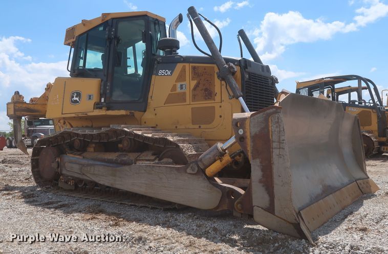 image for item MJ9141 2013 John Deere 850K  dozer