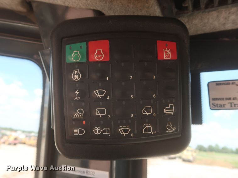 image for item MJ9141 2013 John Deere 850K  dozer