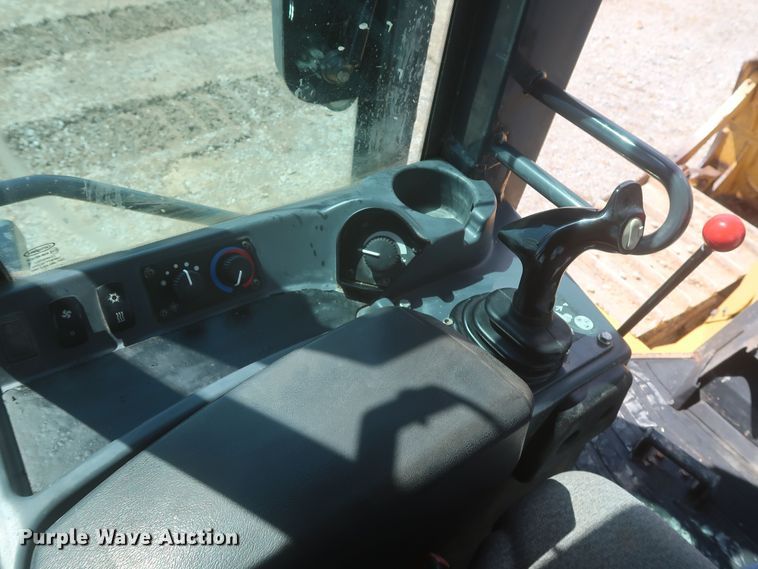 image for item MJ9141 2013 John Deere 850K  dozer