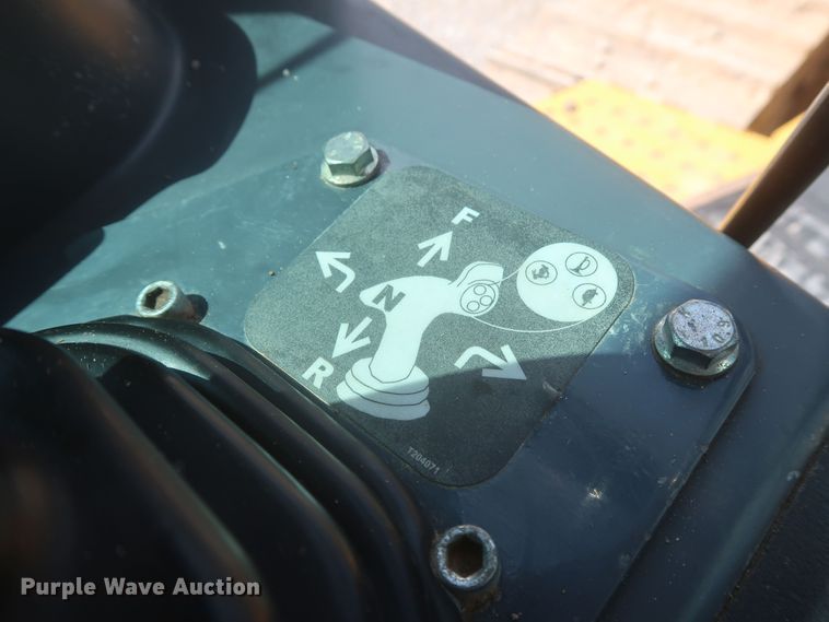 image for item MJ9141 2013 John Deere 850K  dozer