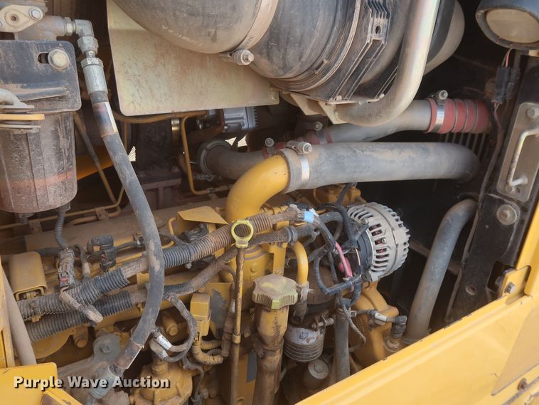 image for item MJ9141 2013 John Deere 850K  dozer