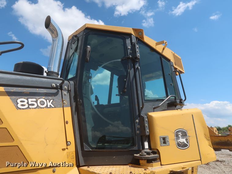 image for item MJ9141 2013 John Deere 850K  dozer