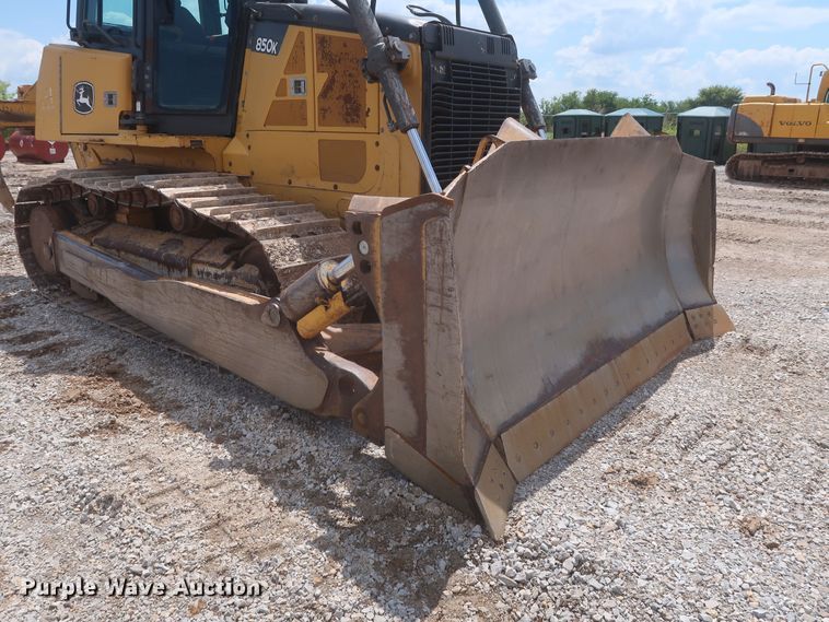 image for item MJ9141 2013 John Deere 850K  dozer