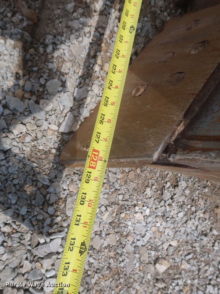 image for item MJ9141 2013 John Deere 850K  dozer