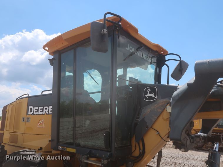 image for item MJ9142 2010 John Deere 672G  motor grader