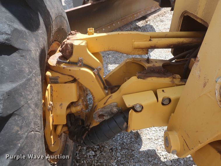 image for item MJ9142 2010 John Deere 672G  motor grader