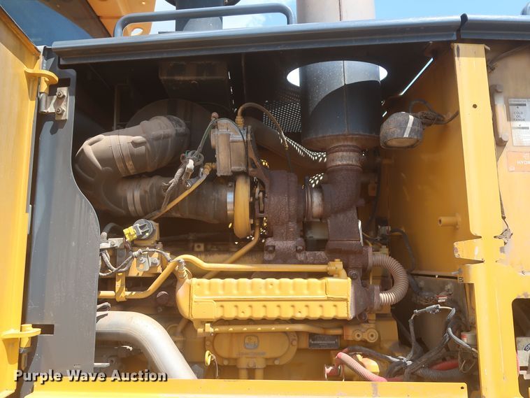 image for item MJ9142 2010 John Deere 672G  motor grader