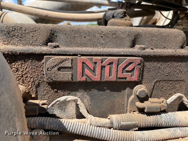 image for item MJ9143 1995 Freightliner FLD120  truck cab and chassis