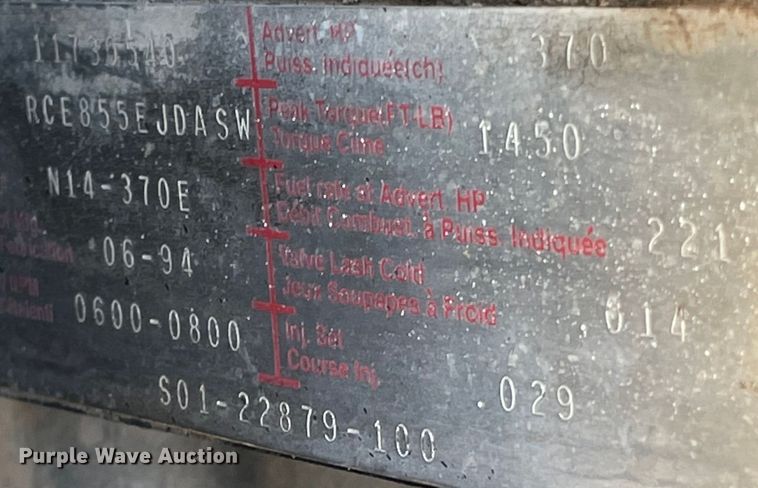 image for item MJ9143 1995 Freightliner FLD120  truck cab and chassis