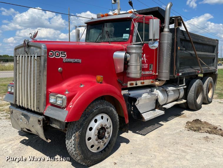 image for item MJ9144 2002 Kenworth  dump truck