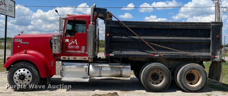 image for item MJ9144 2002 Kenworth  dump truck