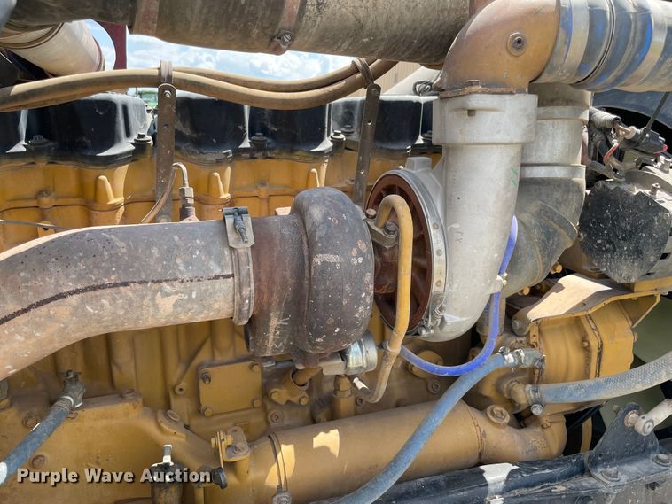 image for item MJ9144 2002 Kenworth  dump truck