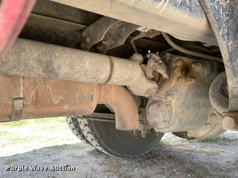 image for item MJ9145 2004 International 9200i  dump truck