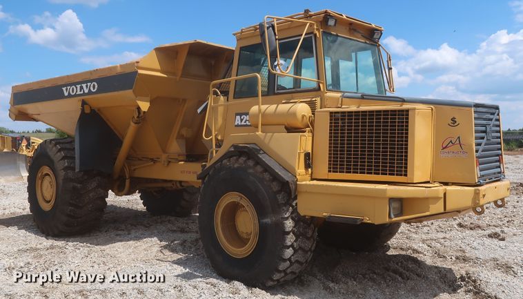 image for item MJ9146 1999 Volvo A25C  haul truck