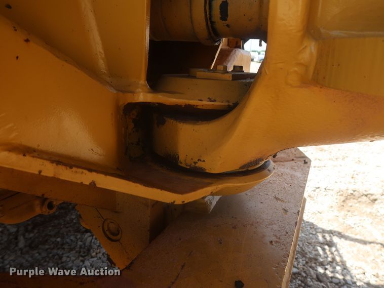 image for item MJ9146 1999 Volvo A25C  haul truck