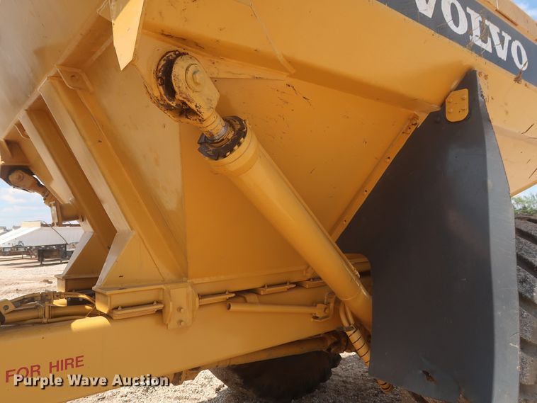 image for item MJ9146 1999 Volvo A25C  haul truck