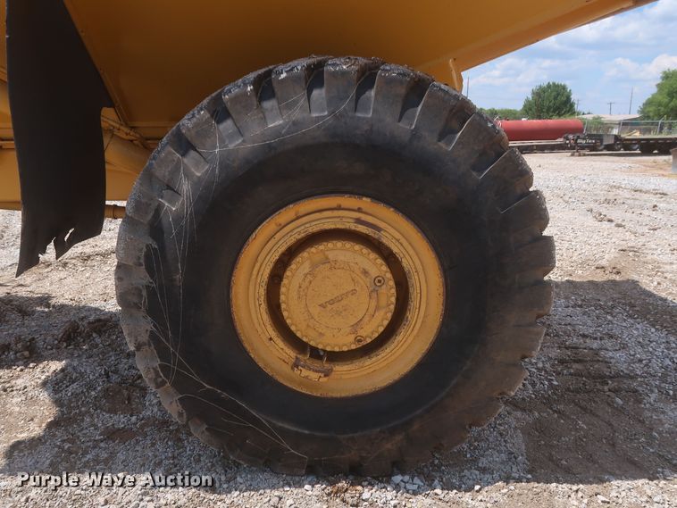 image for item MJ9146 1999 Volvo A25C  haul truck