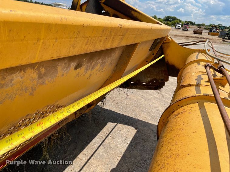 image for item MJ9153 2004 John Deere 1810E  scraper