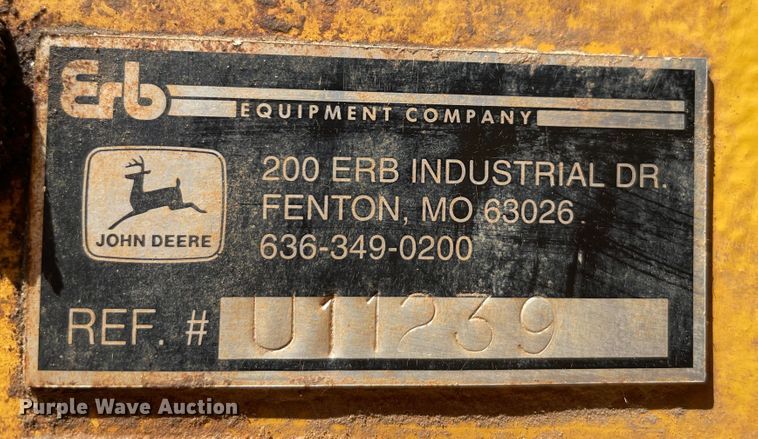 image for item MJ9154 2004 John Deere 1810E  scraper