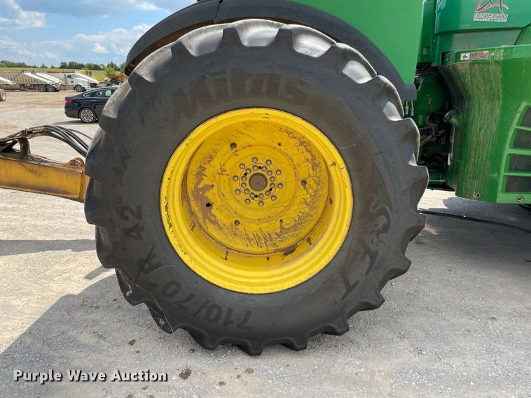 image for item MJ9155 2015 John Deere 9520R Scraper Special  4WD tractor