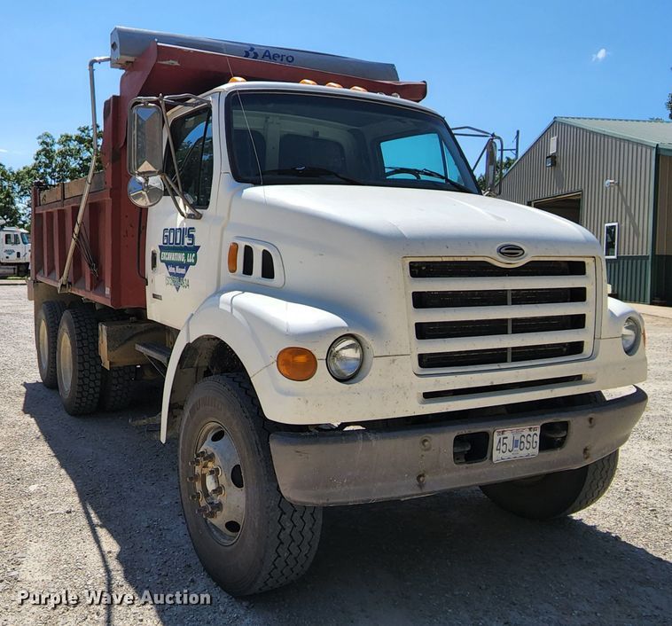 image for item MK9063 1999 Sterling L-Line  dump truck