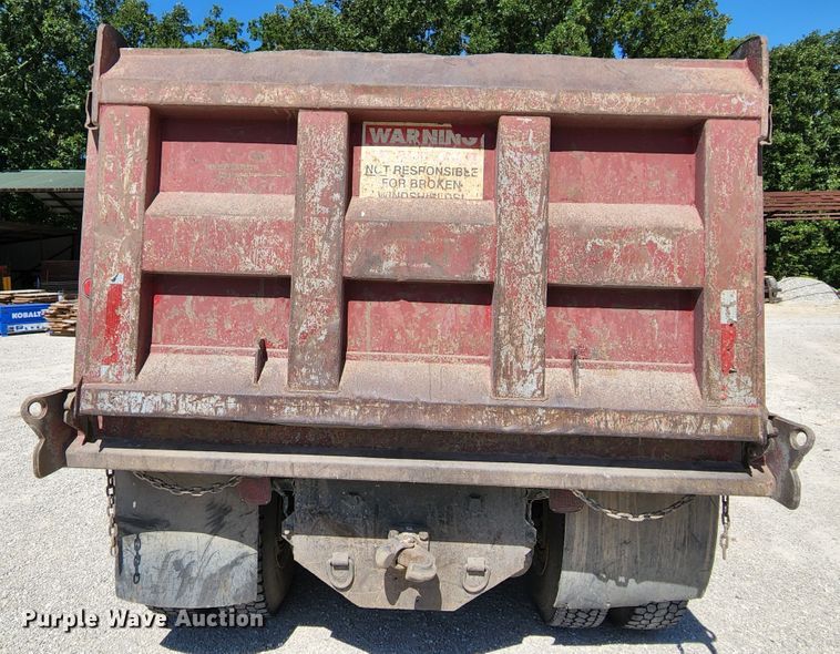 image for item MK9063 1999 Sterling L-Line  dump truck