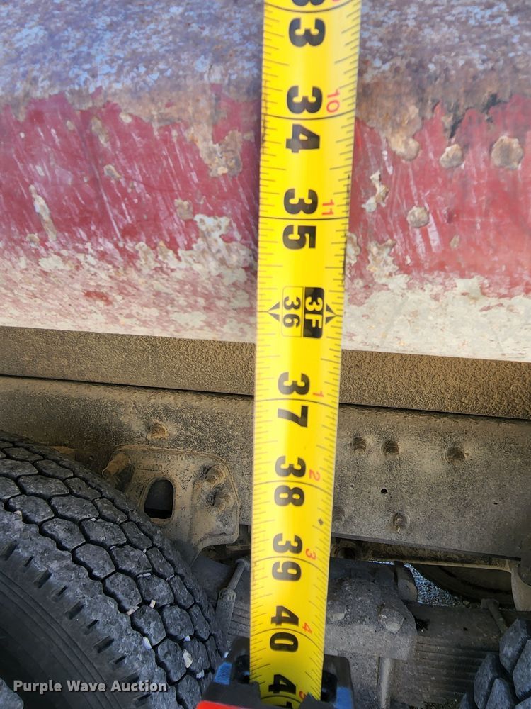 image for item MK9063 1999 Sterling L-Line  dump truck