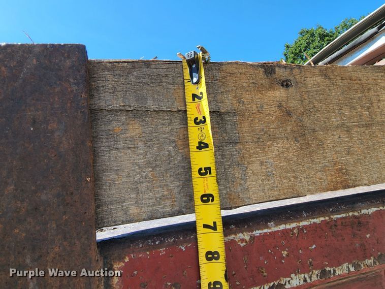 image for item MK9063 1999 Sterling L-Line  dump truck