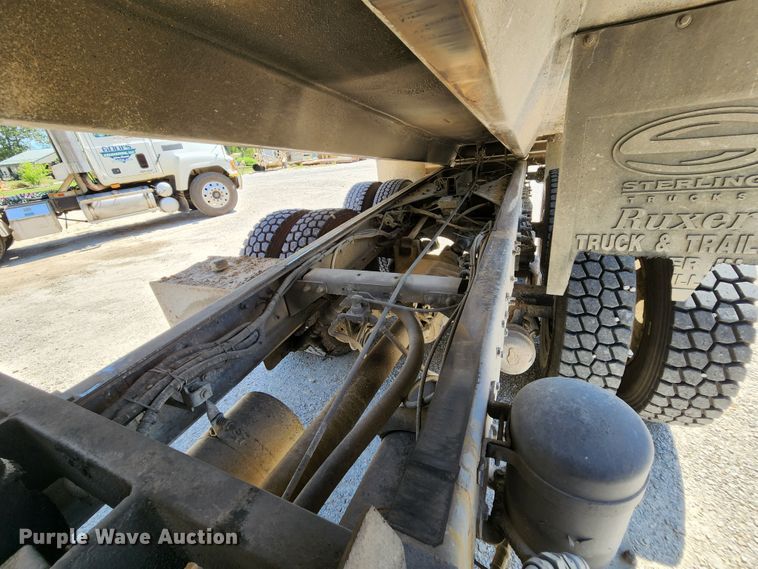 image for item MK9063 1999 Sterling L-Line  dump truck