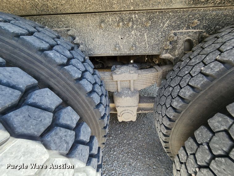 image for item MK9063 1999 Sterling L-Line  dump truck