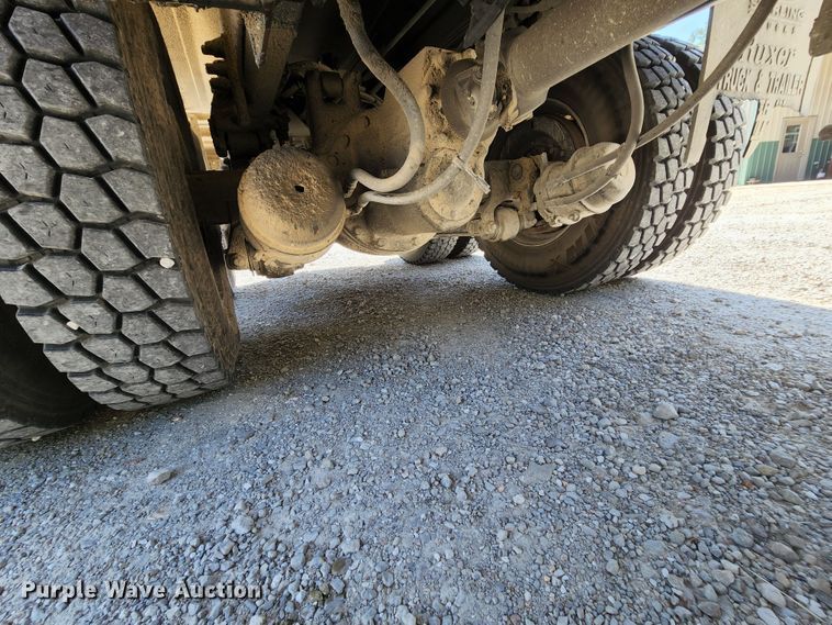 image for item MK9063 1999 Sterling L-Line  dump truck