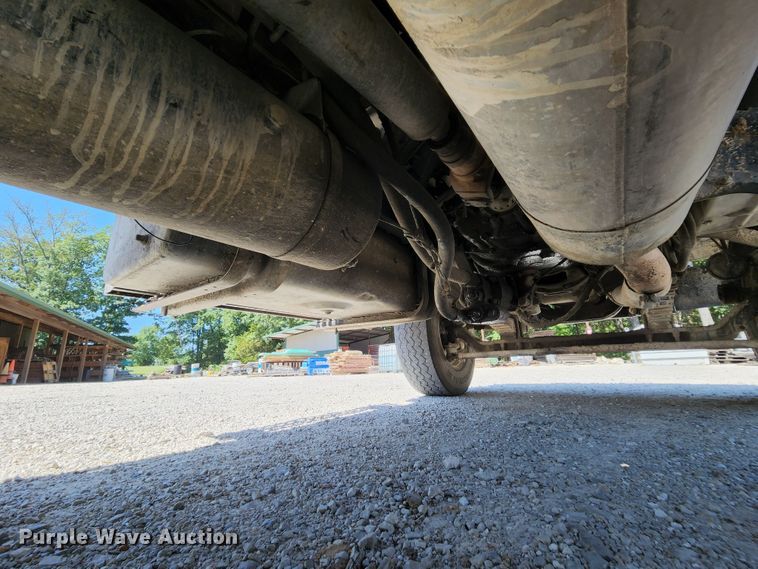 image for item MK9063 1999 Sterling L-Line  dump truck