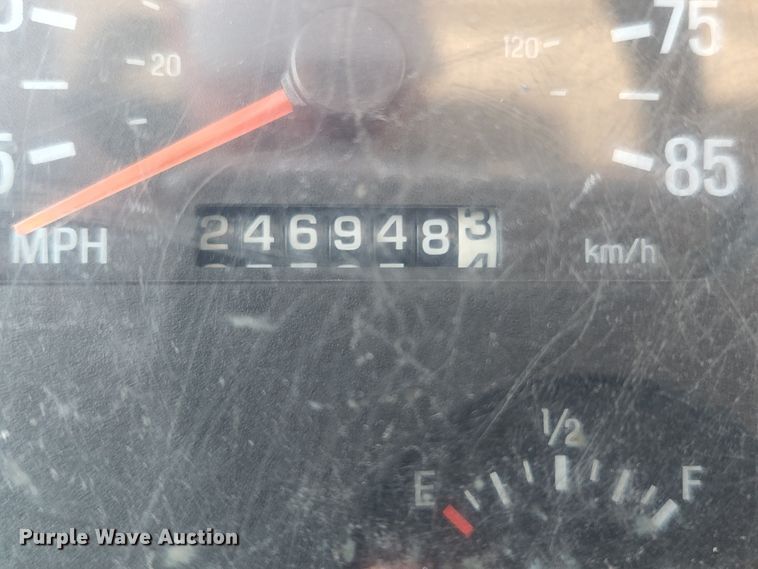 image for item MK9063 1999 Sterling L-Line  dump truck