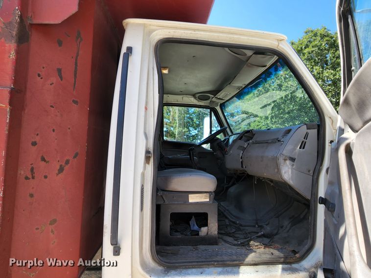 image for item MK9063 1999 Sterling L-Line  dump truck