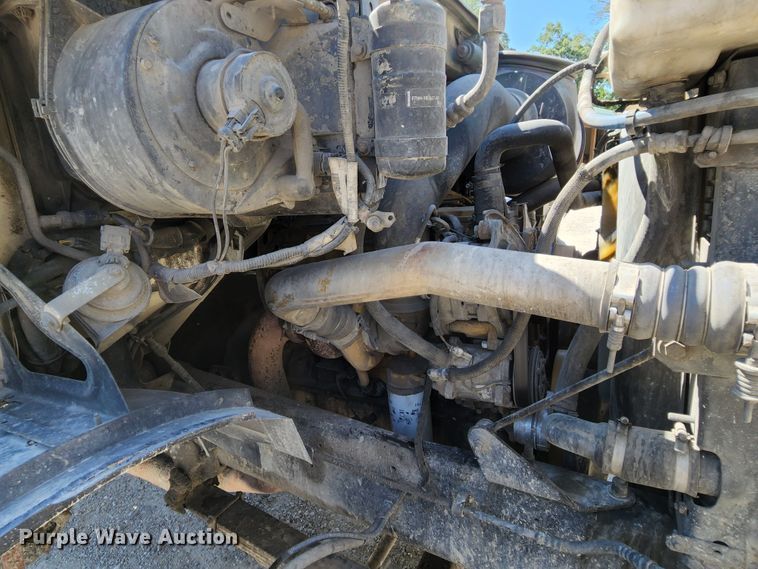 image for item MK9063 1999 Sterling L-Line  dump truck