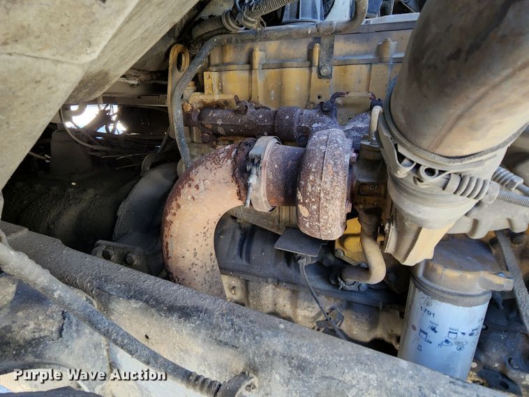 image for item MK9063 1999 Sterling L-Line  dump truck