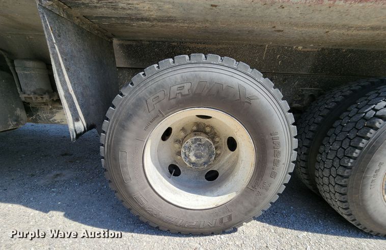 image for item MK9063 1999 Sterling L-Line  dump truck