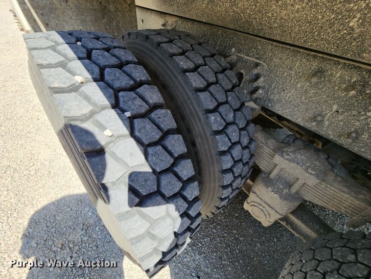 image for item MK9063 1999 Sterling L-Line  dump truck