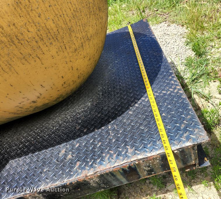 image for item MK9068 Shop built  fuel tank trailer