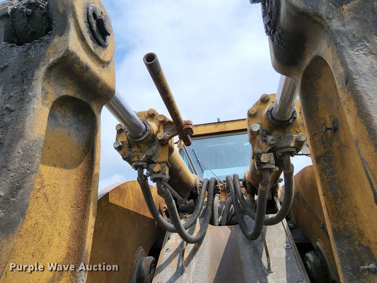 image for item MK9154 1979 Caterpillar 988B  wheel loader