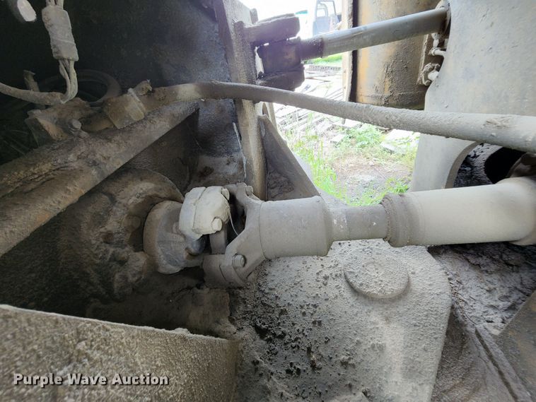 image for item MK9154 1979 Caterpillar 988B  wheel loader