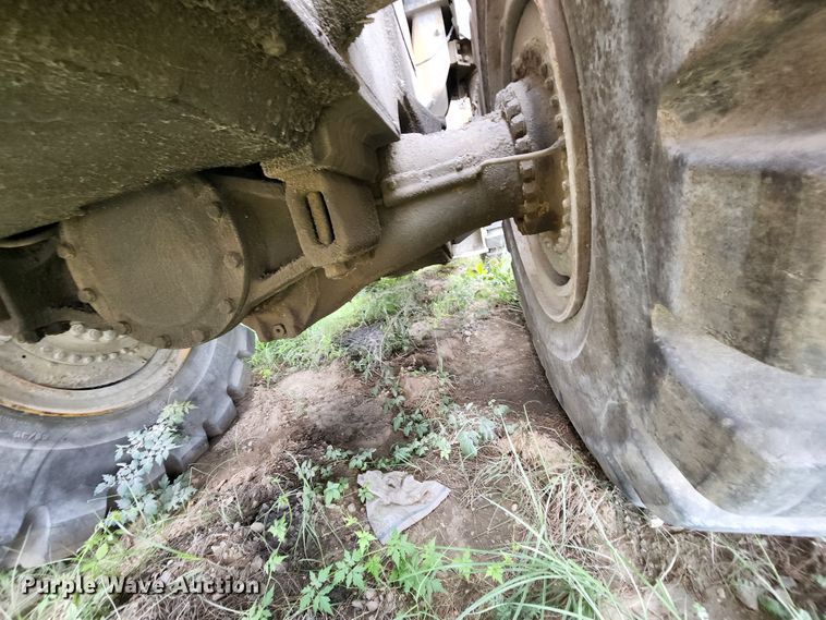 image for item MK9154 1979 Caterpillar 988B  wheel loader