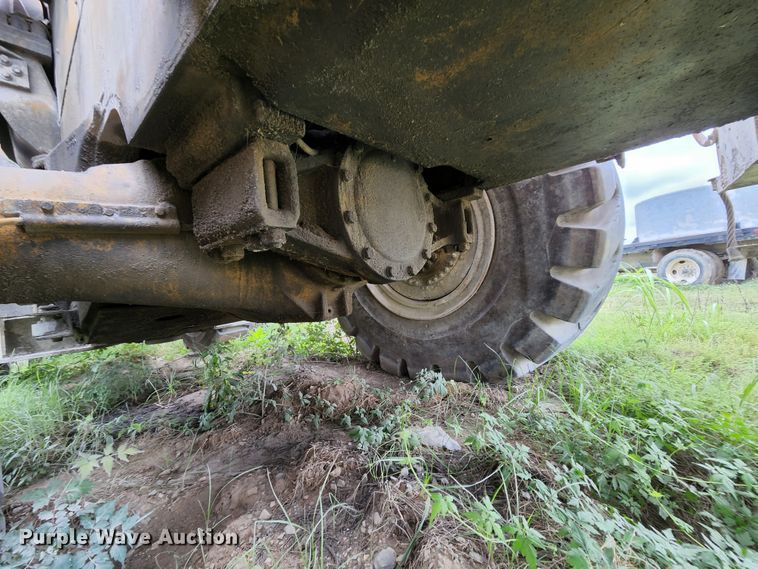 image for item MK9154 1979 Caterpillar 988B  wheel loader