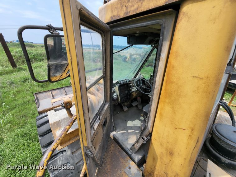 image for item MK9154 1979 Caterpillar 988B  wheel loader