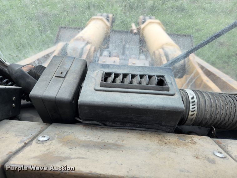 image for item MK9154 1979 Caterpillar 988B  wheel loader