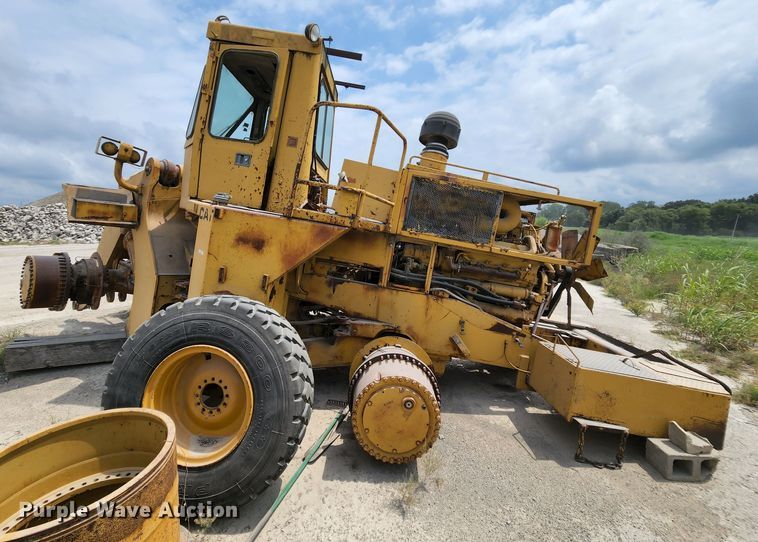 image for item MK9155 1979 Caterpillar 988B  wheel loader