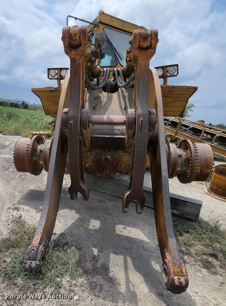 image for item MK9155 1979 Caterpillar 988B  wheel loader