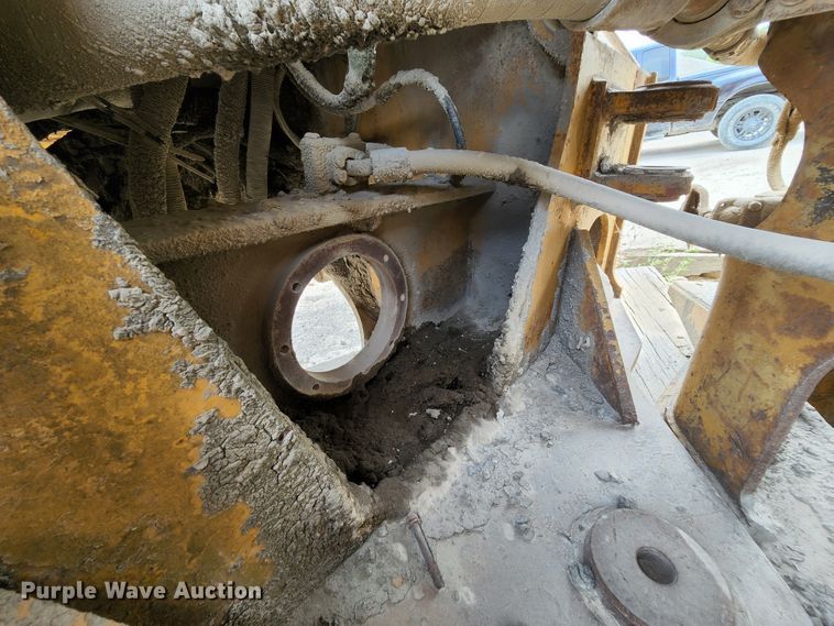 image for item MK9155 1979 Caterpillar 988B  wheel loader