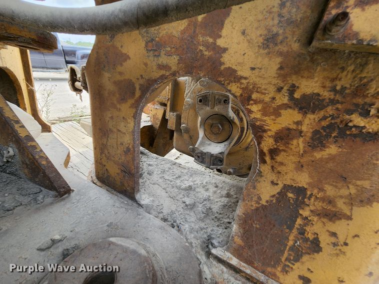 image for item MK9155 1979 Caterpillar 988B  wheel loader